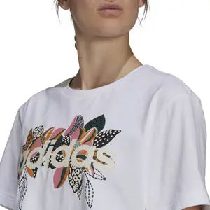 Camiseta de mujer adidas X Farrio Print Boyfriend Cropped Coton Logo image-5