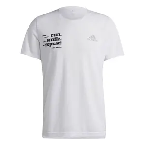 Camiseta adidas Signature image-1