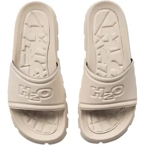 Slides H2O Trek image-0