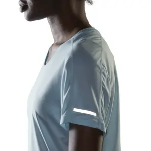 Camiseta de mujer adidas Run It image-6