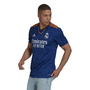 Maillot Extérieur Real Madrid 2021/22 image-4