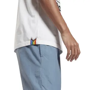 T-shirt Reebok à motif Pride image-4