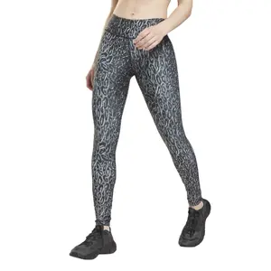 A Legião da Mulher Reebok Lux Bold image-1