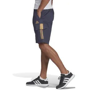 Breve adidas Tiro image-4