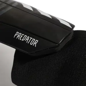 Shin guards adidas Predator Match image-2