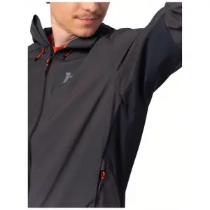 Hooded hiking jacket Hannah Arcan image-4