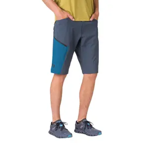 Korte Hannah Torres image-2