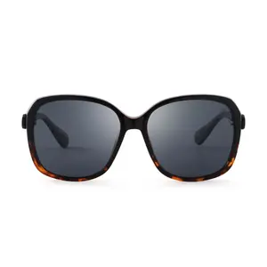 Óculos escuros Hanukeii Village image-1