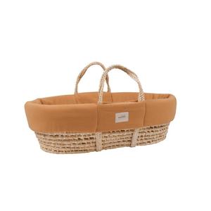 mk-mb-cv-cml-baby-moise-basket-cover-sheet-happy-moses-camel-77x36-cm