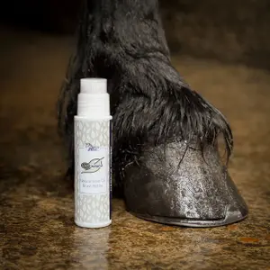 Λάδι για τα νύχια του αλόγου Harry's Horse Natural Brush image-2