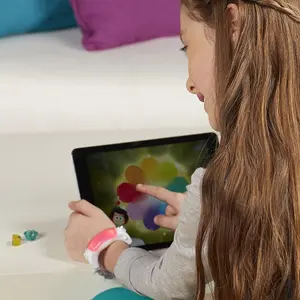 Bracciale interattivo Hasbro Hanazuki image-6