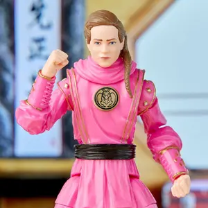 Collectible figurine Hasbro Power Rangers x Cobra Kai Ligtning Collection Morphed Samantha LaRusso Pink Mantis Ranger image-5