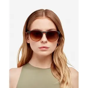 Óculos de sol Hawkers Crush image-4