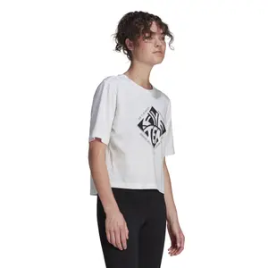 Camiseta de mujer Adidas Five Ten Cropped Graphic image-2