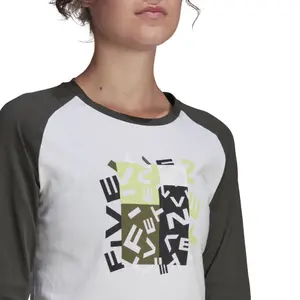 Camiseta de mujer Adidas Five Ten Graphic image-4