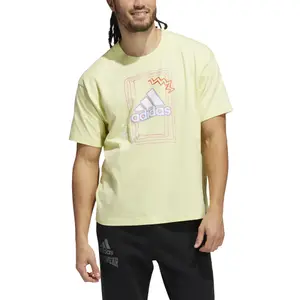 Camiseta adidas Love Unites Graphic image-4