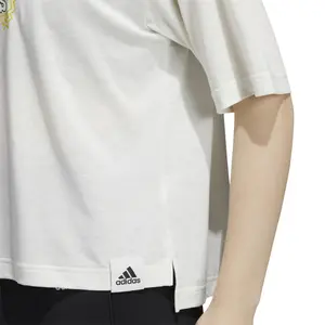 Camiseta de mujer adidas Love Unites Graphic image-6