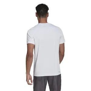 Camiseta adidas Club Graphic image-4