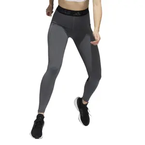 Leggings de mujer adidas Techfit Badge of Sport image-2