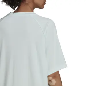 T-shirt för kvinnor adidas Designed To Move Studio Boyfriend image-5