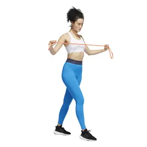 Leggings de mujer adidas Techfit Badge of Sport image-6