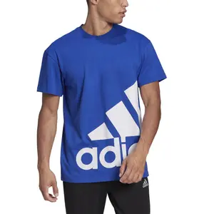 Camiseta adidas Essentials Giant Logo image-4