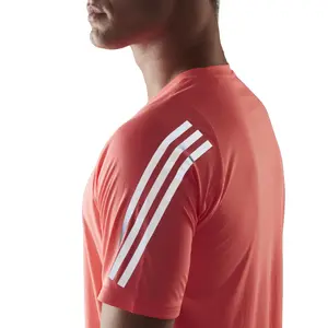 Camiseta adidas Run Icon image-2