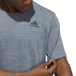 Camiseta adidas City Elevated image-5