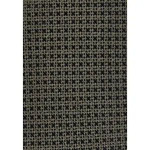 Tie Hechter image-1
