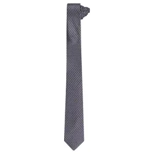 Tie Hechter image-0