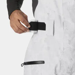 product/h/e/helly-hansen_65574-854_grey-fog-snow-camo-aop_3.jpg