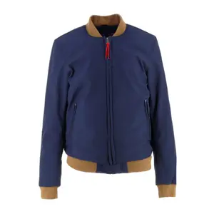 Motorjas Helstons Harry