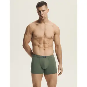 Boxer Henderson Main (x3) image-1