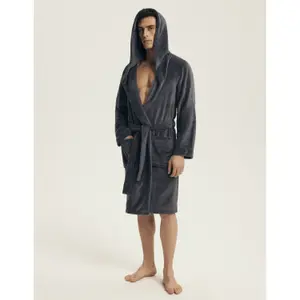 Bathrobe Henderson Vocal image-3