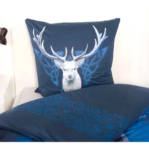 Bedding Herding Anne Stokes image-3