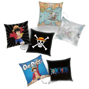 Almohada Herding One Piece Characters (x3) image-0