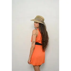 Woman hat Herman Belgium Amazone image-1