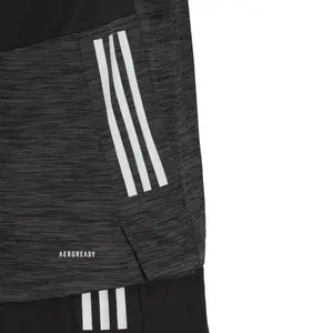 Camiseta adidas Classic image-6