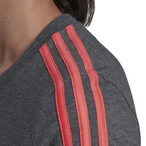 Camiseta de mujer adidas LOUNGEWEAR Essentials Slim 3-Stripes image-5