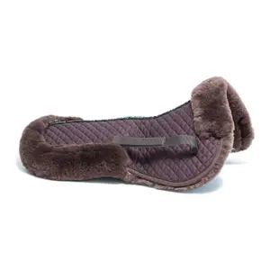 Sattelpad aus Lammfell mit erhöhtem Rückenteilel HFI image-0