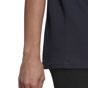 Camiseta de mujer adidas Essentials Logo Boyfriend image-4