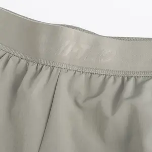 Short Kind Hi-Tec Laris image-3