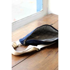 Quilted banana bag Hindbag Olivia image-4