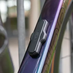 Support antivol Hiplok Airtag Z Lock image-4