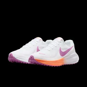 Women's running shoes Nike Revolution 8 image-2