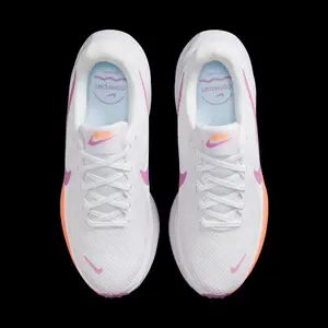 Women's running shoes Nike Revolution 8 image-3
