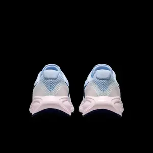 Women's running shoes Nike Revolution 8 image-4