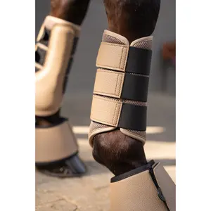 Zamknięte buty dla koni HKM Comfort Breath image-2