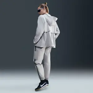 Pantaloni impermeabili donna FC Barcelona Essential 2024/25 image-1