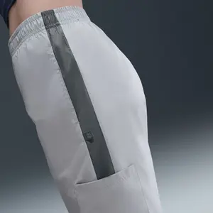 Pantaloni impermeabili donna FC Barcelona Essential 2024/25 image-4